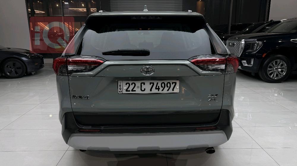 تويوتا راف 4